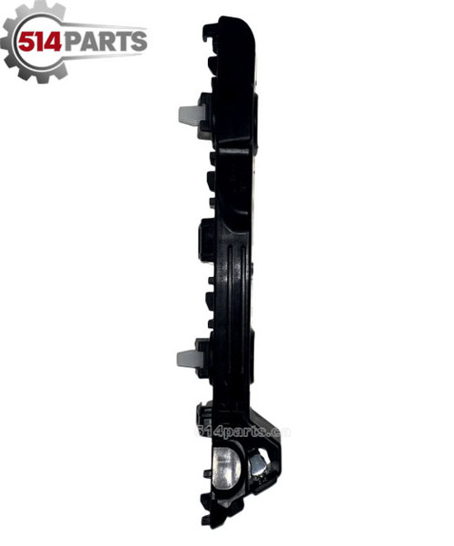 2020 - 2023 HYUNDAI SONATA FRONT BUMPER COVER RETAINER - FIXATION DU CACHE DU PARE-CHOCS AVANT