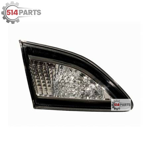 2010 - 2013 MAZDA 3 SEDAN TRUNK LIGHTS(BACK-UP LAMP) High Quality - PHARES ARRIERE DE COFFRE(FEU DE RECUL) Haute Qualite