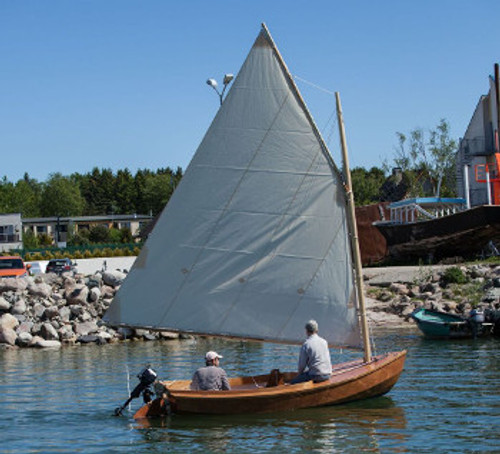 Petrel 13' Catboat Plans