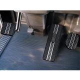 Kenworth T660 T680 T880 And W990 2014 And Newer Classic Diamond Billet Pedal Sets