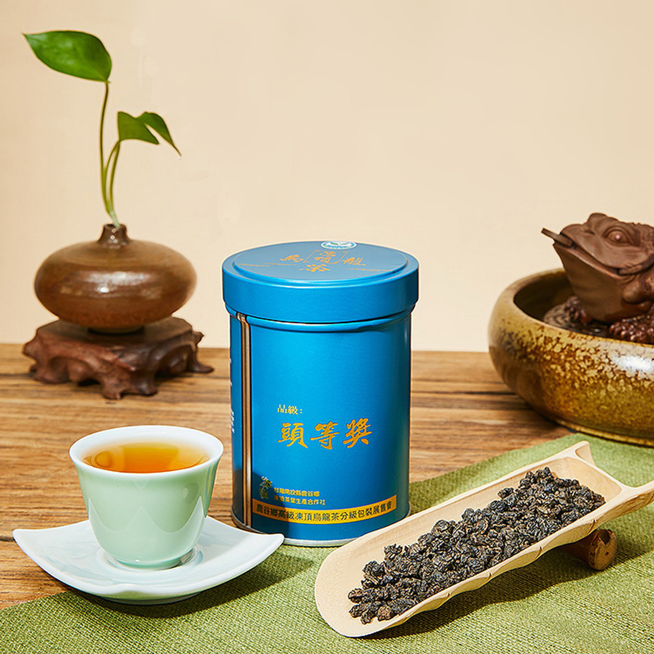 TAIWAN TEA Brand Rui Feng Jin Zhi Qing Xiang AliShan Taiwan High Mountain  Gao Shan Oolong Tea 150g