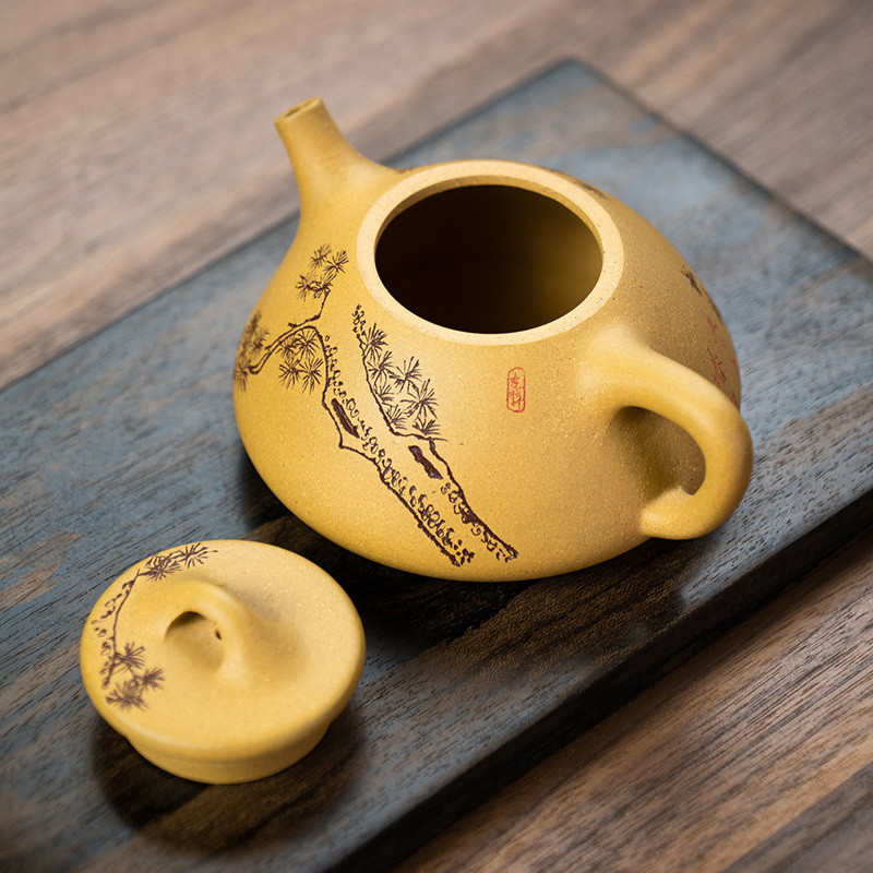 Dragon Rewards Yixing Zisha Clay Teapot - Thumbnail 3
