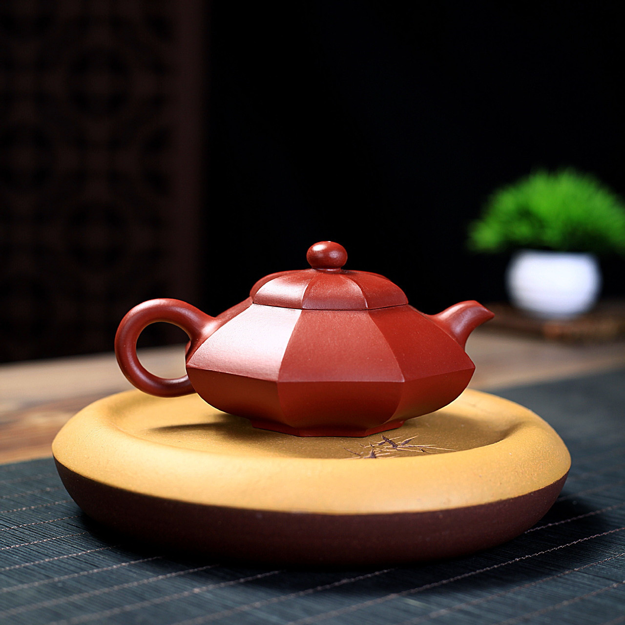 Large Shui Ping Red Clay Teapot, 200 ml - Taiwan Tea Crafts