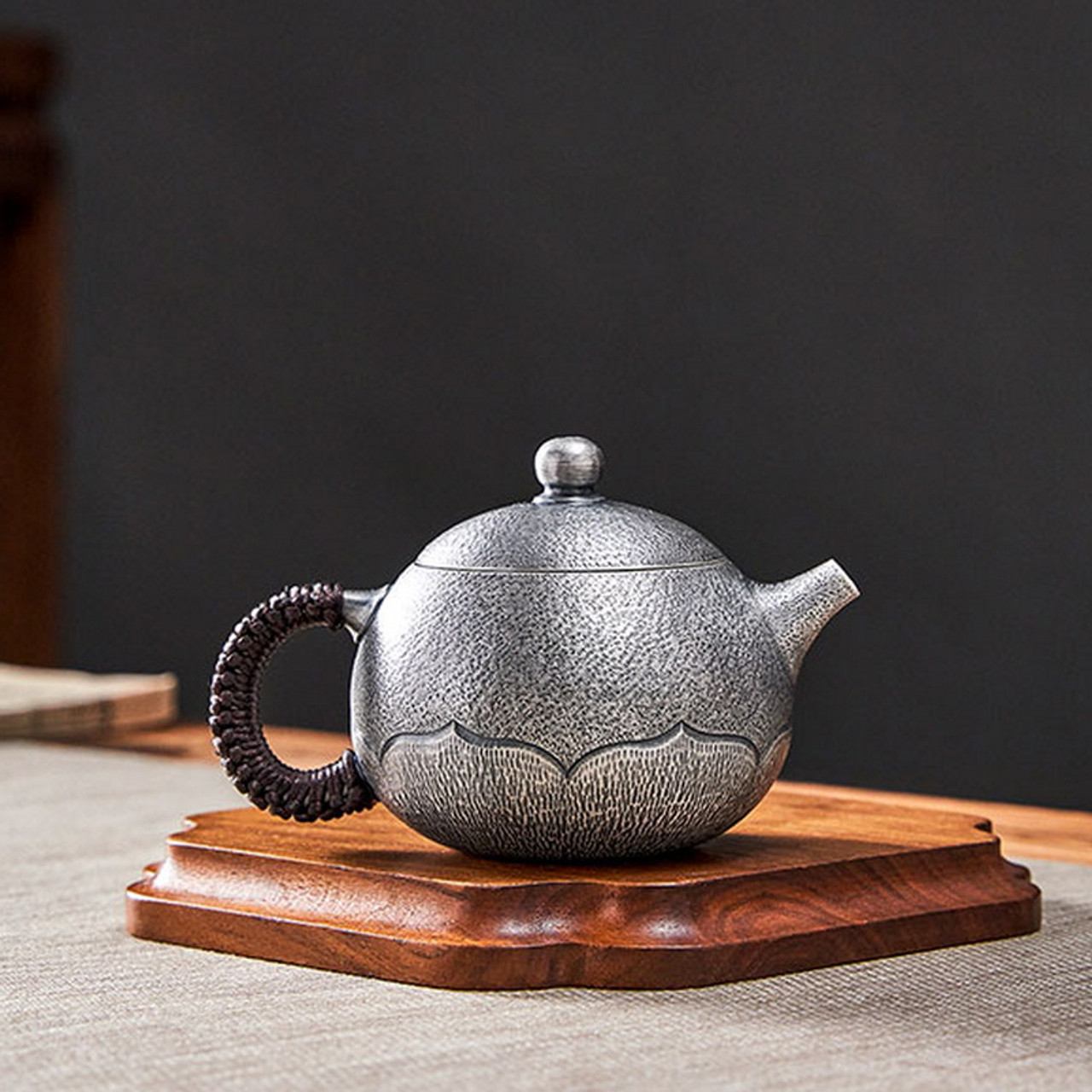 Handmade Pure Silver Teapot Lian Xin Shen Yun 255ml