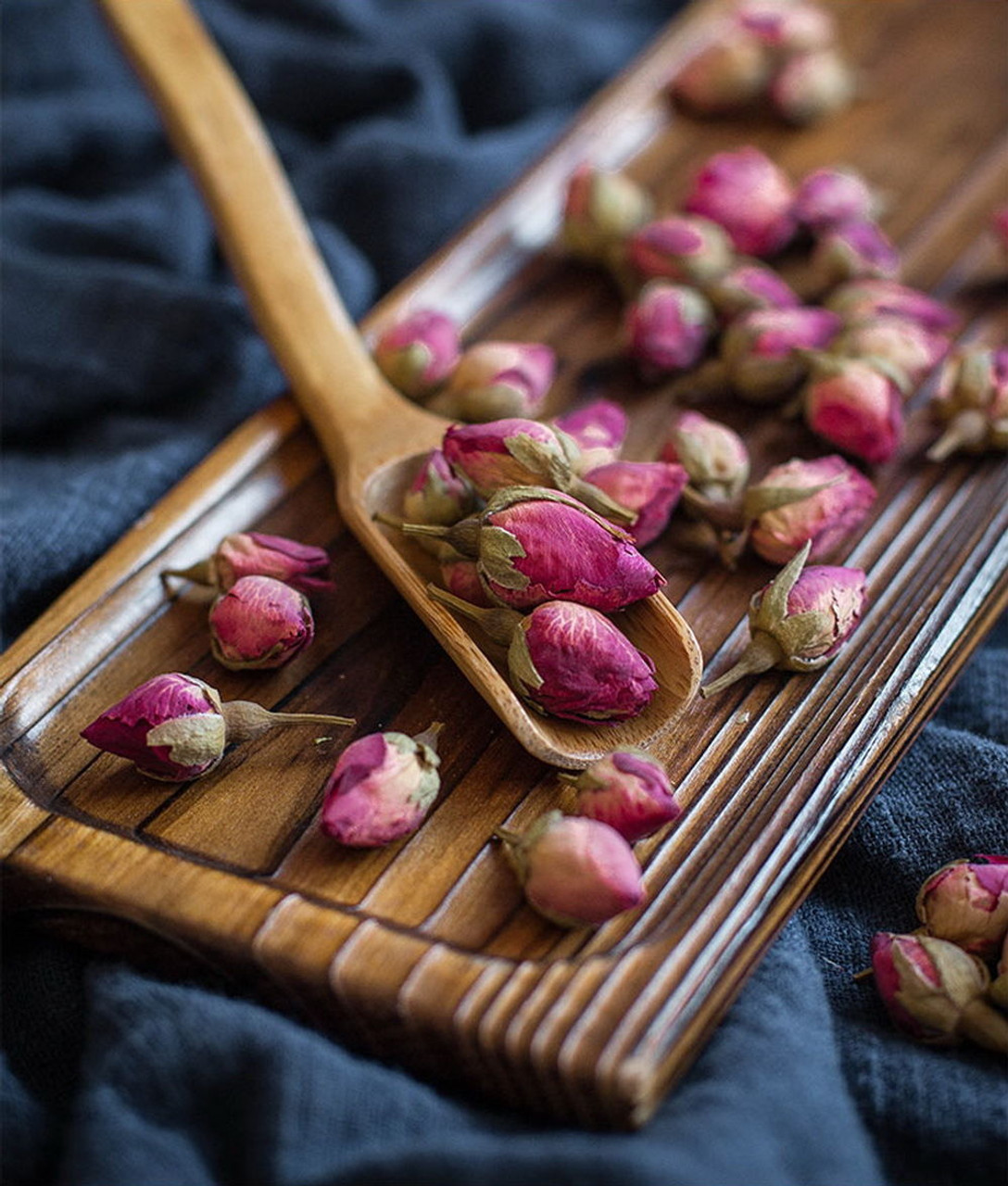 Mei Gui Chinese Herbal Mdecine Dried Rose Buds Rose Flower - China