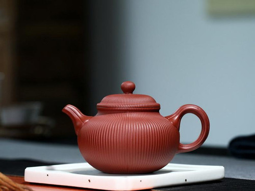 Handmade Yixing Zisha Clay Teapot Haiqui 340ml