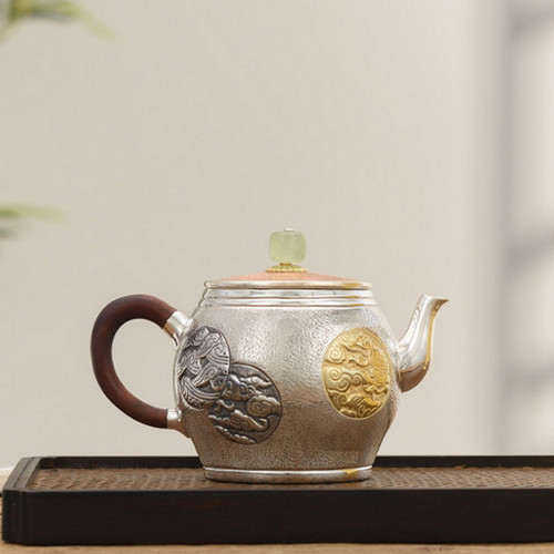 Handmade Pure Silver Teapot Chui Wen Yun Wen 150ml