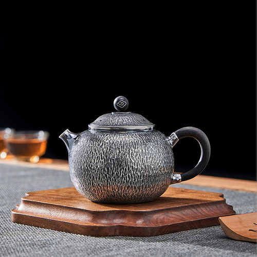 Handmade Pure Silver Teapot Gu Yun 240ml