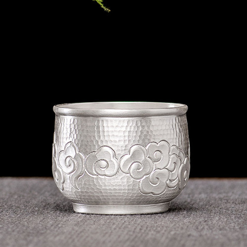 Handmade Pure Silver Teacup Xiang Yun Chui Wen 110ml