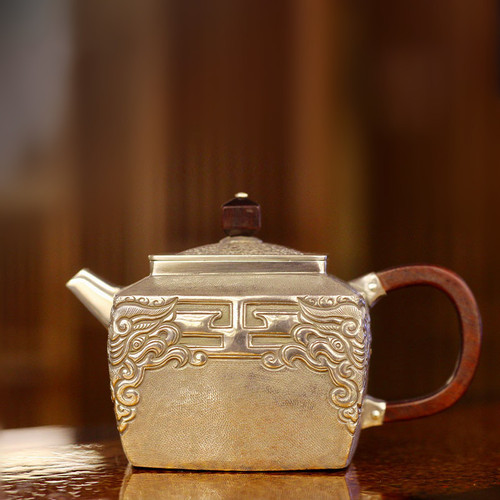 Handmade Pure Silver Teapot Si Fang Tao Tie 200ml