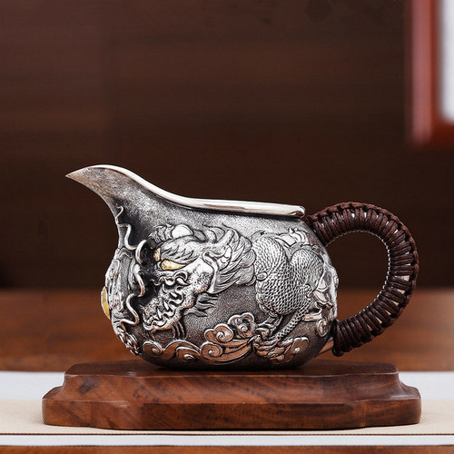 Handmade Pure Silver Fair Cup Of Tea Serving Pitcher Creamer Sheng Shi Pan Long 288ml