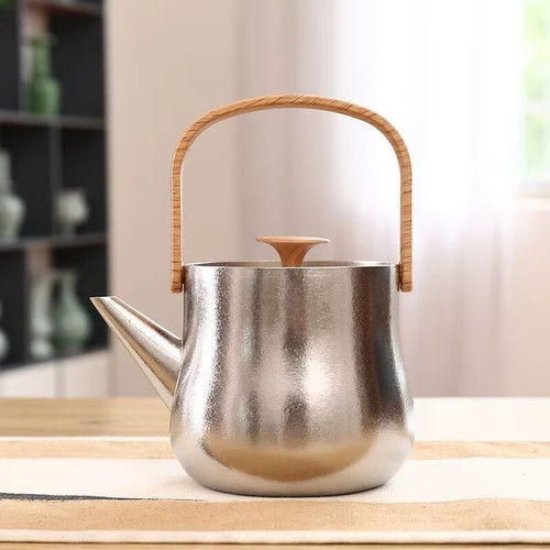 Pure Titanium Kettle Li Xing 1300ml