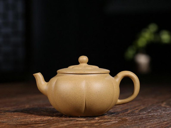 Handmade Yixing Zisha Clay Teapot Shengshi 280ml