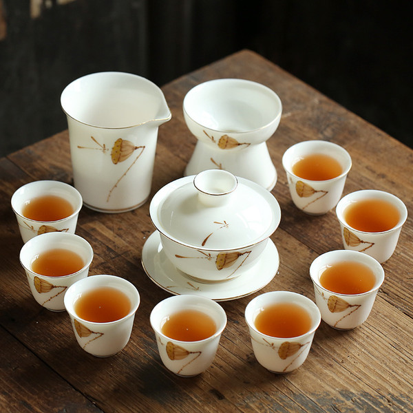 Hand Painted Lotus Porcelain Kungfu Tea Teapot And Teacup Set