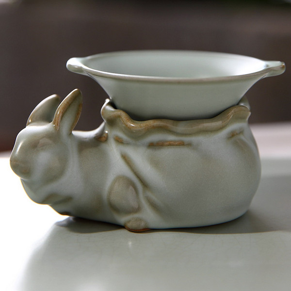 Jade Rabbit Ru Kiln Ceramic Gongfu Tea Strainer