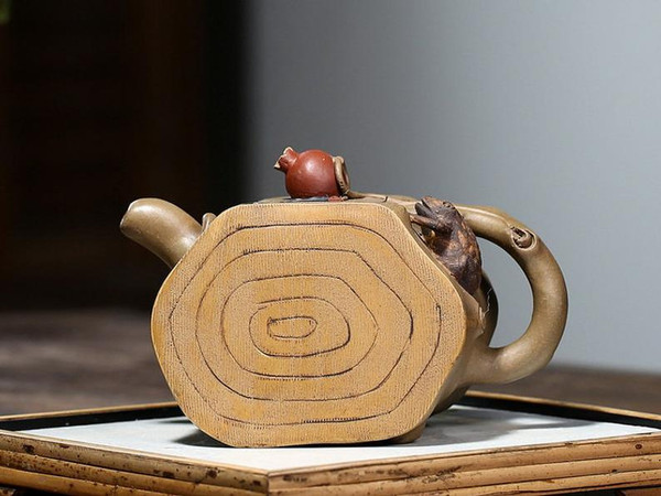 Handmade Yixing Zisha Clay Teapot Qinwa 410ml