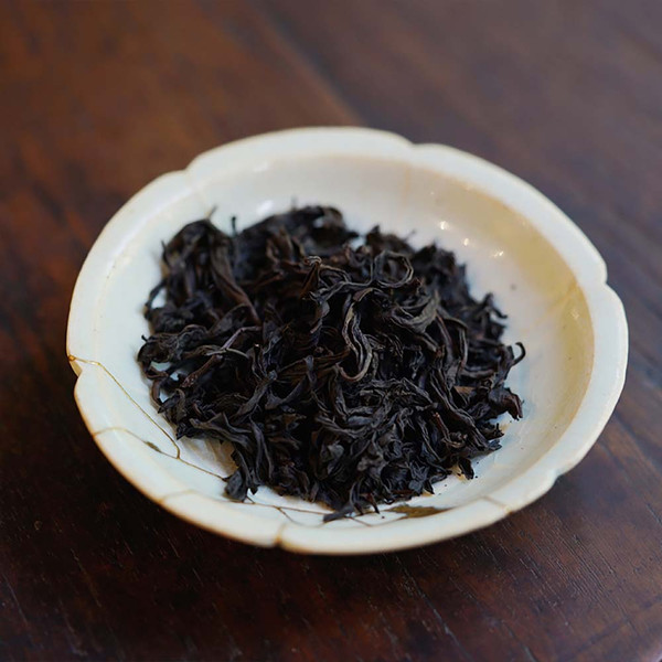 Que She Sparrow's Tongue Wuyi Oolong Tea