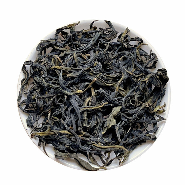 2000 Meters Yunnan Alpine Snow Mountain Oolong Cultivar Green Tea