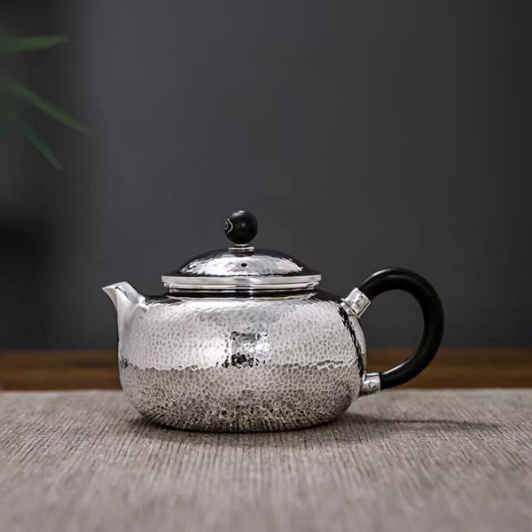 Handmade Pure Silver Teapot Rong Tian 260ml