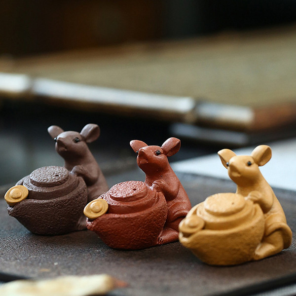 Handmade Yixing Zisha Clay Tea Pet Shi Lai Yun Zhuan