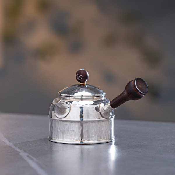 Handmade Pure Silver Teapot Qin Quan Side Handle 60ml