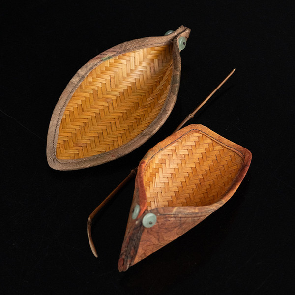 Handcrafted Bamboo Woven Cha He Tea Presentation Vessel Handcrafted Bamboo Woven Cha He Tea Presentation Vessel