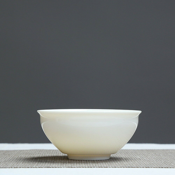 White Fine Porcelain Chawan Tasting Tea Bowl for GongFu Tea Ceremony 150ml 5oz