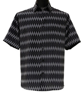 Bassiri Black & White Linear Design Short Sleeve Camp Shirt Bassiri Black & White Linear Design Short Sleeve Camp Shirt