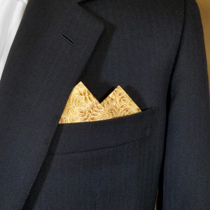 100% Cotton Pre-Folded Pocket Square Handkerchief Insert - Golden Leaves