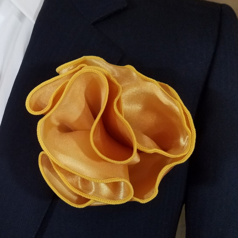 Gold Satin 2-in-1 Pouf Round Pocket Square