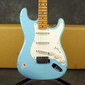 Fender Custom Shop Relic 1956 Stratocaster - Daphne Blue w/Case - 2nd Hand