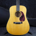 Martin 2003 D-18V Dreadnought Acoustic Guitar - Natural w/Hard Case - 2nd Hand