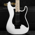 Charvel Pro Mod So Cal White w/Hard Case - 2nd Hand