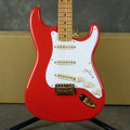 Fender FSR Classic 50s Stratocaster - Fiesta Red w/Hard Case - 2nd Hand