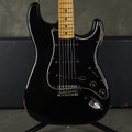 Fender 1977 Stratocaster - Black w/Hard Case - 2nd Hand