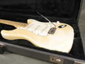 Fender Original 1977 Stratocaster - White w/Hard Case - 2nd Hand