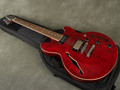 FretKing Gorden Giltrap Signature - Flame Red w/Gig Bag - 2nd Hand