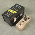 Donner Golden Tremolo FX Pedal w/Box - 2nd Hand