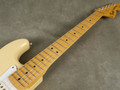 Fender MIJ Yngwie Malmsteen Stratocaster - Vintage White w/Hard Case - 2nd Hand