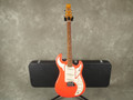 Burns Club Series Marquee - Guards Red w/Hard Case - 2nd Hand