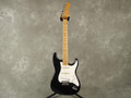 Fender Mexican Standard Stratocaster - Black - 2nd Hand (111004)