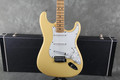 Fender Player Stratocaster - Buttercream w/Hard Case - 2nd Hand