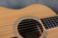 Larrivee OM-02 Electro-Acoustic, LR Baggs, USA - Natural w/Case - 2nd Hand