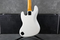 Fender Modern Player Jazz V Bass - White w/Hard Case - 2nd Hand