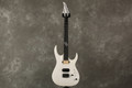 Washburn Parallaxe Solar 16 - White - 2nd Hand