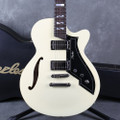 Peerless Retromatic P2 - Ivory - Hard Case - 2nd Hand