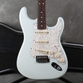 Fender Deluxe Roadhouse Stratocaster - Sonic Blue - Hard Case - 2nd Hand - Used