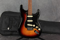 Fender Mexican Deluxe Series Stratocaster - 3-Tone Sunburst - Gig Bag - 2nd Hand