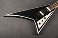 Jackson JS32 Rhoads - Black with White Bevels - 2nd Hand