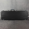 Fender Deluxe Molded Bass Case - 2nd Hand (121791)